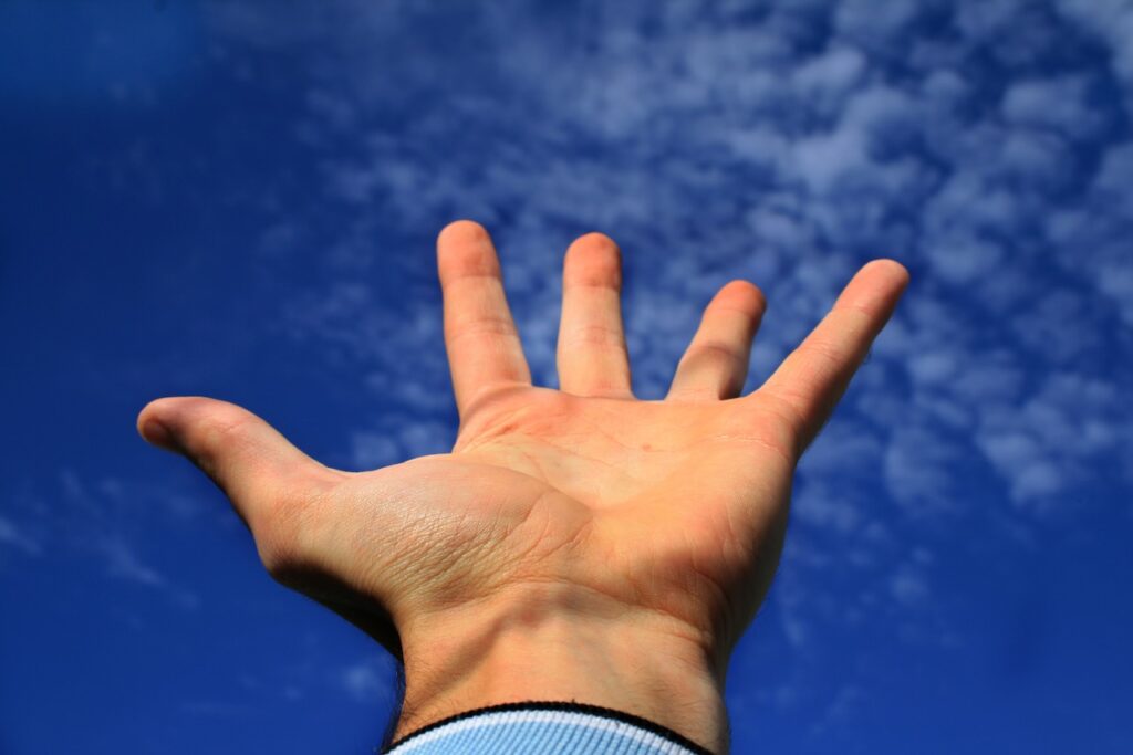 Hand